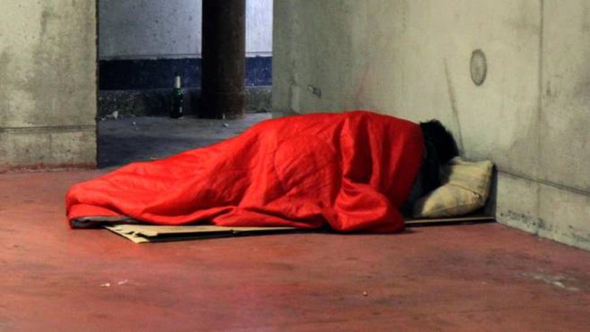 Clochard morto di freddo, il Comune di Genova: "Non è il momento delle polemiche ma della solidarietà”
