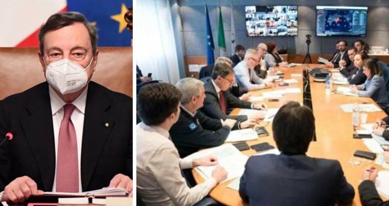 Covid, il Cts: "Weekend come Natale, misure rafforzate in zona gialla ed estensione vaccini"