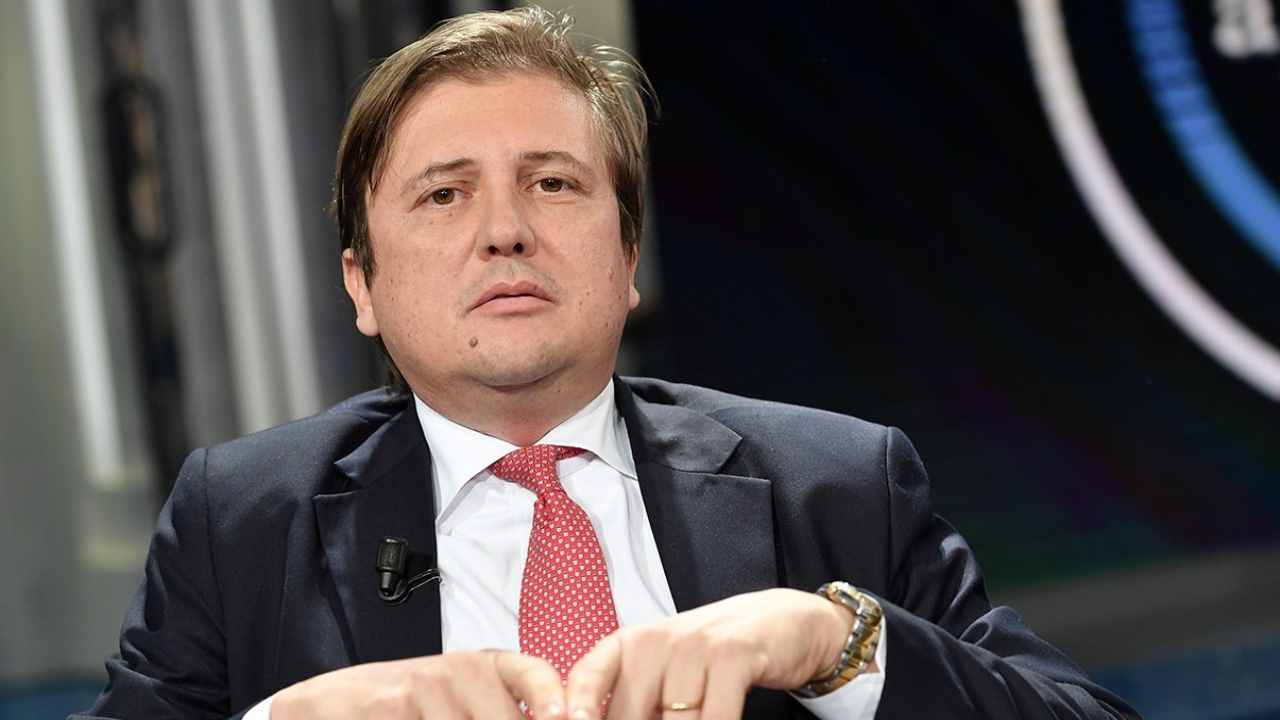 Coronavirus, Sileri: "E' ancora troppo presto per togliere il coprifuoco"