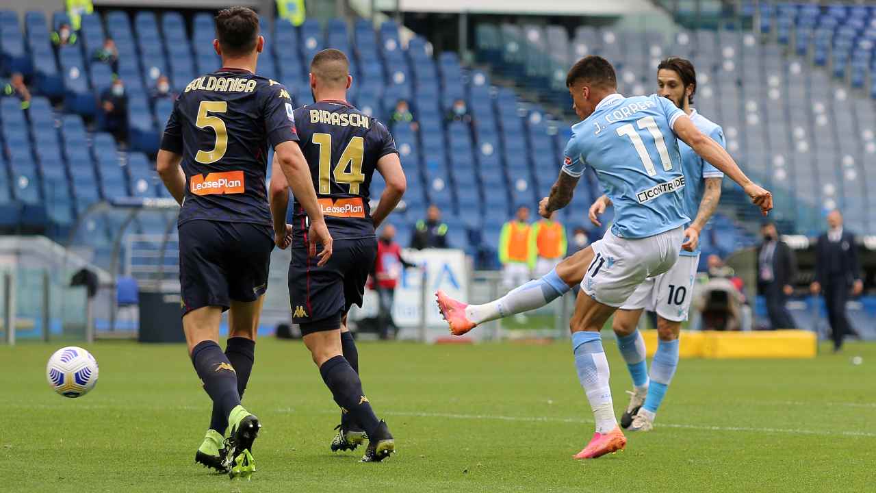 Il Genoa si sveglia troppo tardi: all’Olimpico finisce 4-3 per la Lazio