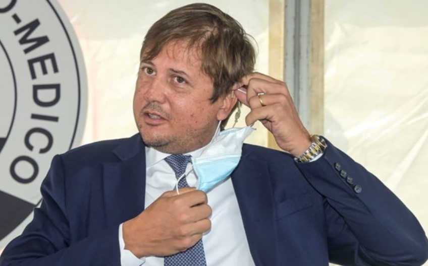 Sileri: "Basta mascherina all'aperto appena raggiunti i 30 milioni di vaccinati"