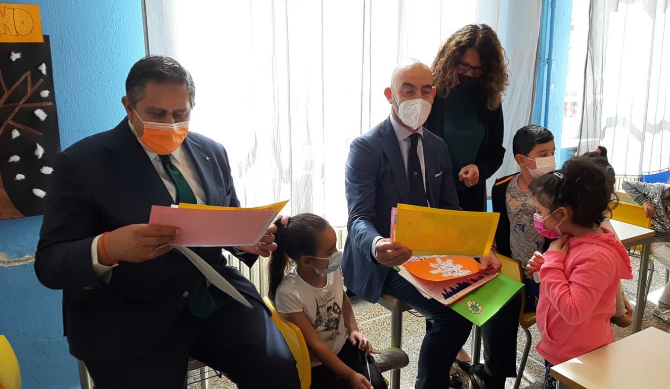 Genova, le "pozioni magiche" dei bimbi dell'IC Teglia per sconfiggere il covid
