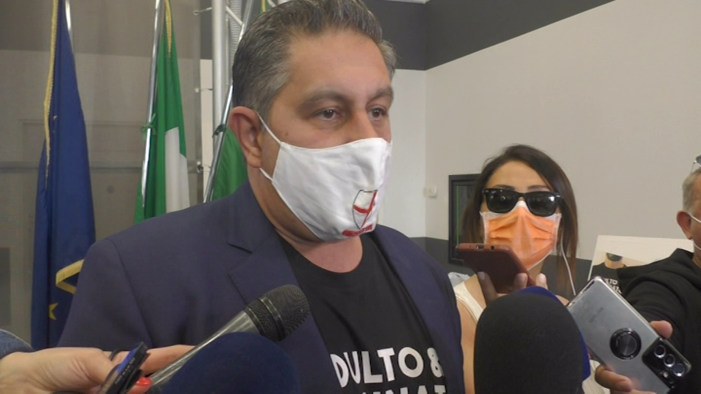 Covid, Toti: "Da lunedì 7 giugno il calendario per i vaccini a tutte le classi d'età"