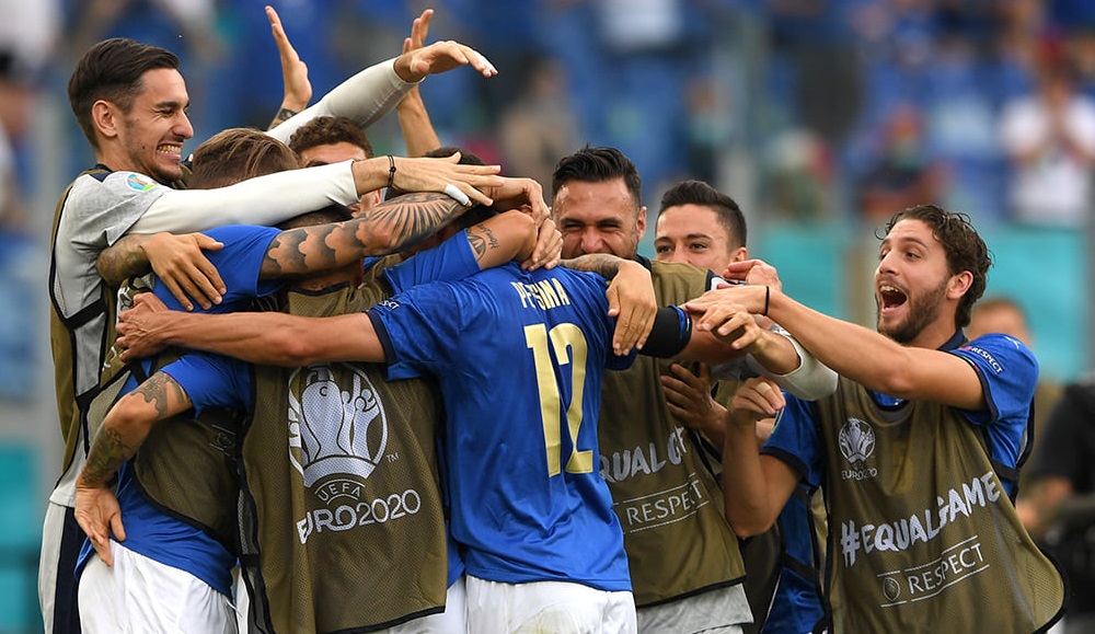 Tutto facile per l'Italia: 1-0 con il Galles. Per Mancini 30 risultati utili consecutivi