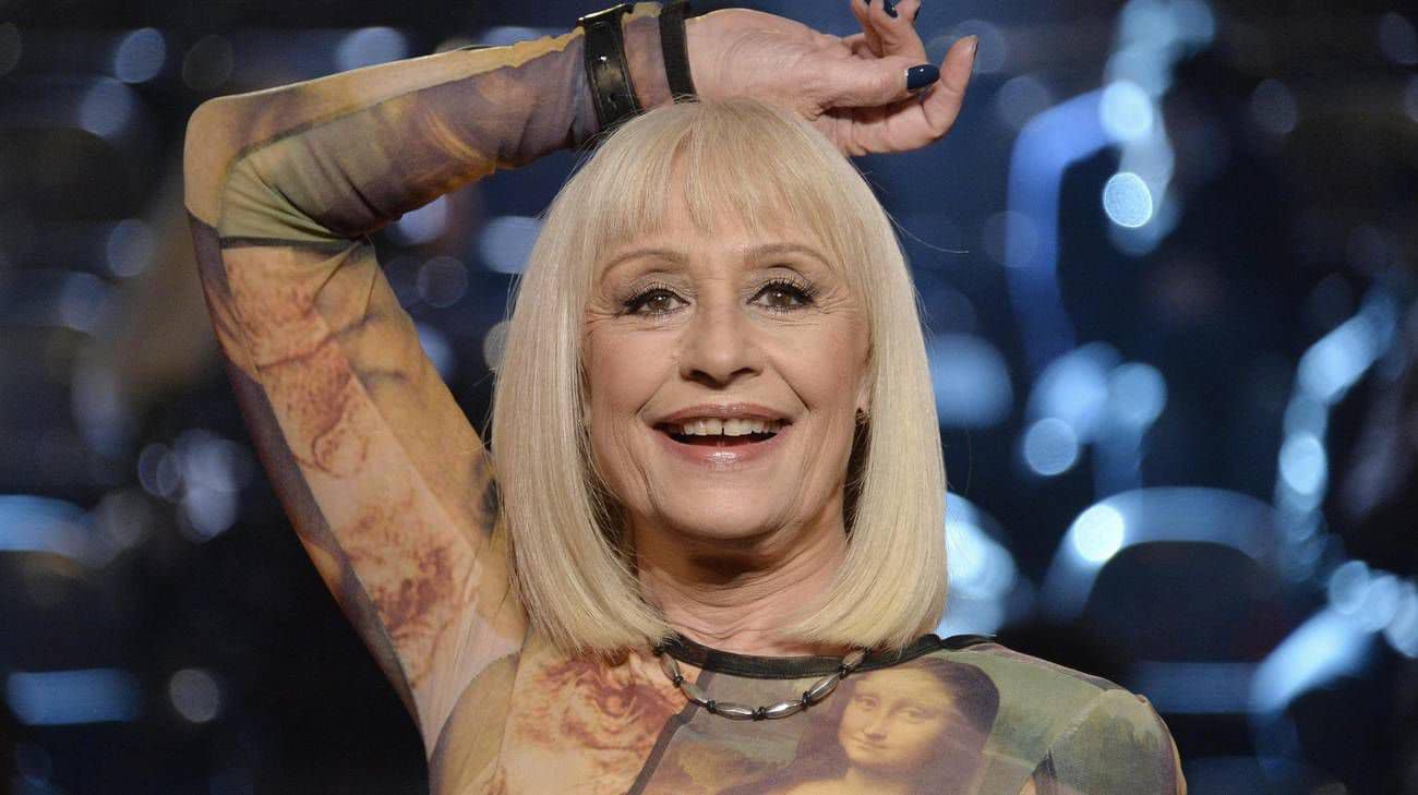 Il cordoglio di Toti per la morte di Raffaella Carrà: "Se ne va un pezzo d'Italia"