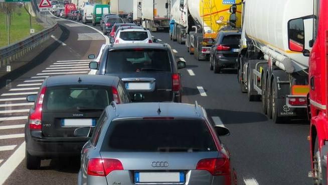Trasportounito chiede alla viceministra Bellanova deroghe a divieti di circolazione