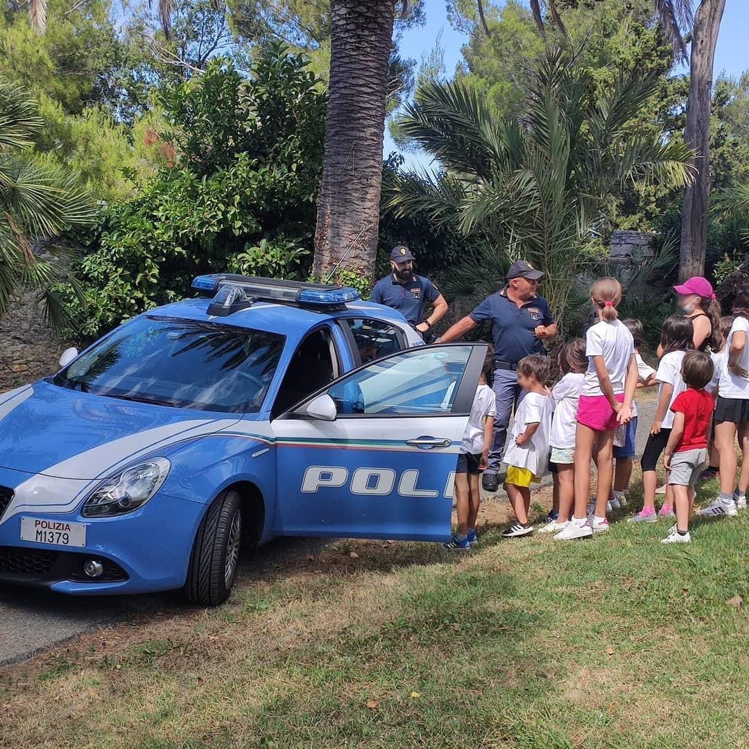 Il progetto “Il mio amico poliziotto” ai Parchi di Nervi