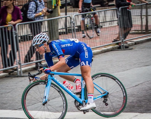 Tokyo 2020, c'è la terza medaglia italiana: Longo Borghini bronzo nel ciclismo