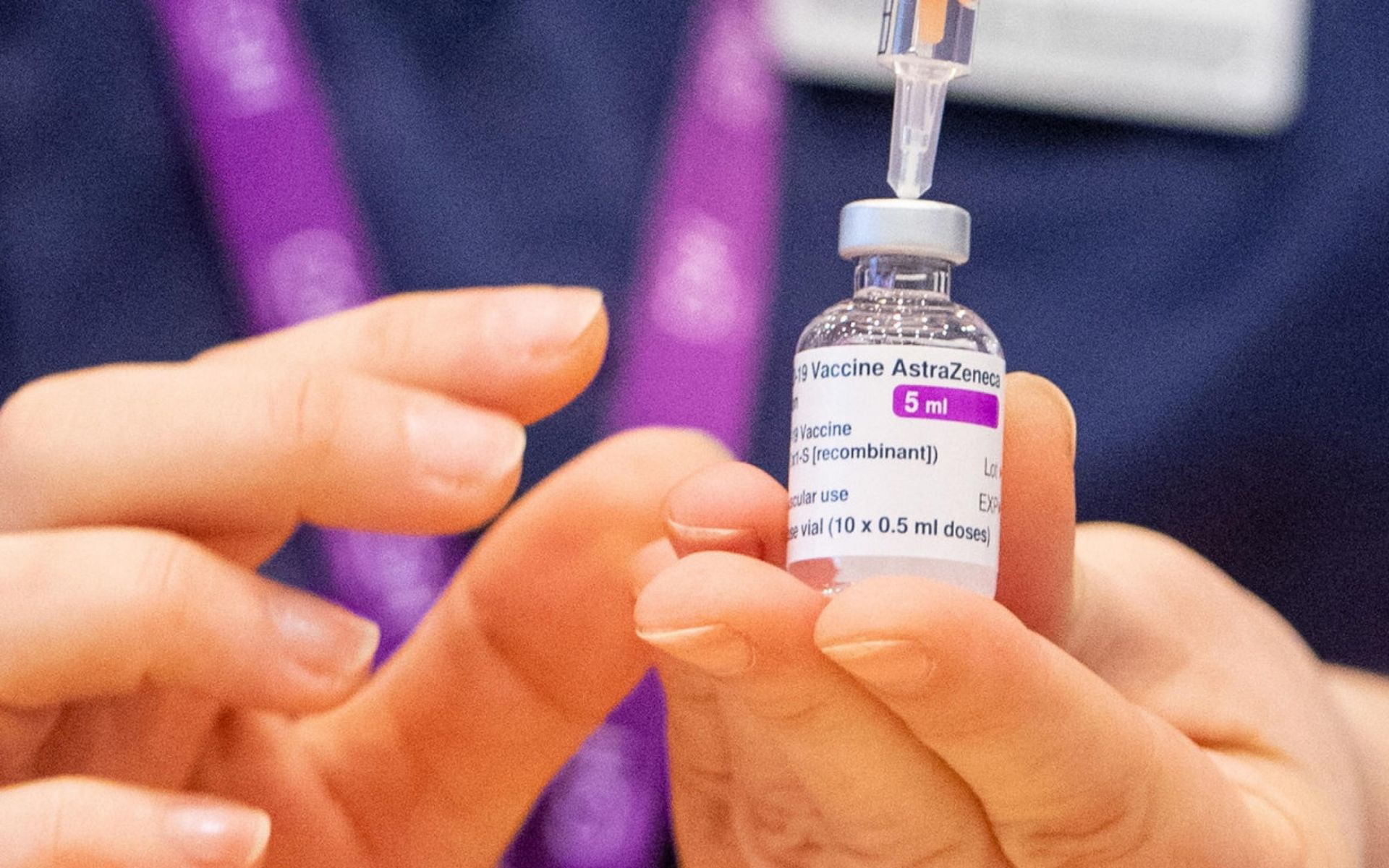 Caso vaccini Genova, i periti: "Probabile correlazione tra i morti e AstraZeneca"