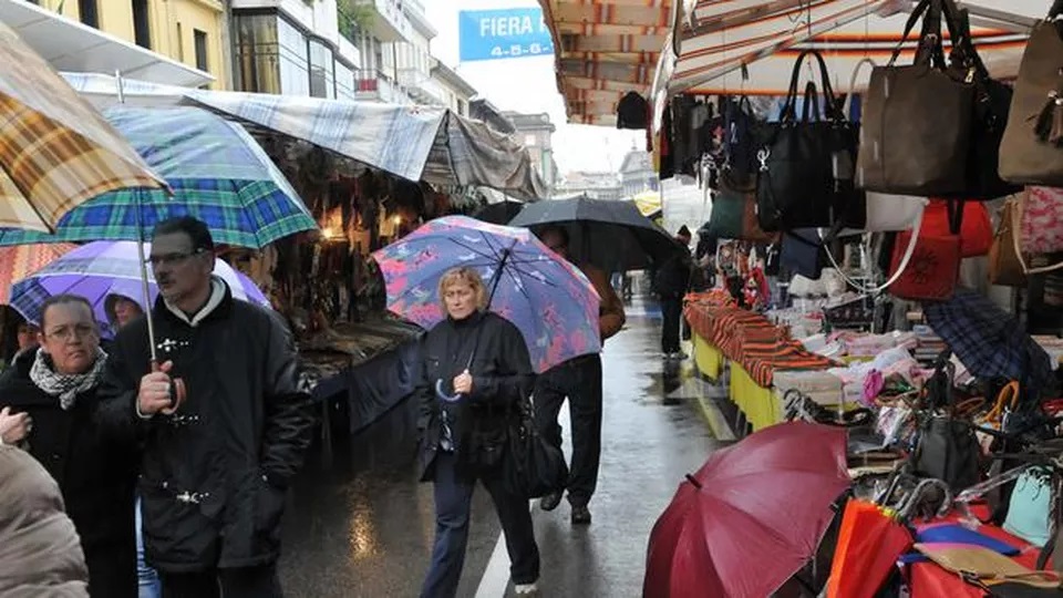 Genova, la fiera dei Santi Cosma e Damiano annullata per maltempo