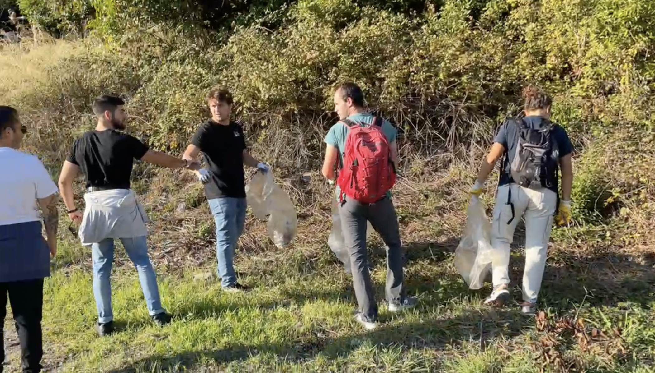 Forte di San Martino, volontari in azione per la pulizia dei sentieri