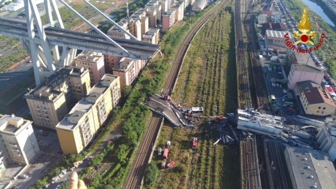Genova, il presidio dei familiari delle vittime del Ponte Morandi: il 2 dicembre davanti alla Prefettura