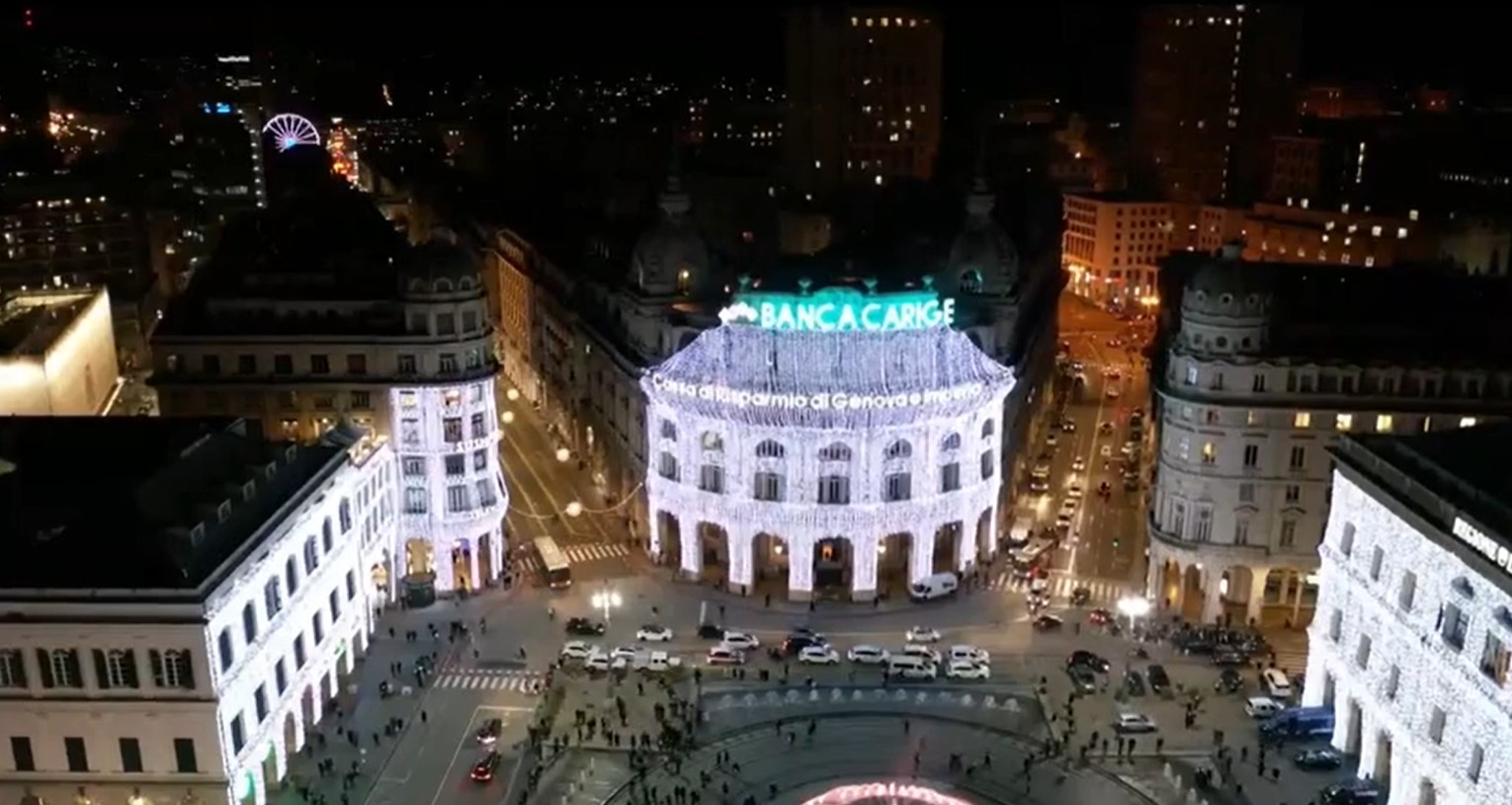 Genova, che spettacolo piazza De Ferrari: ecco l'atmosfera magica del Natale