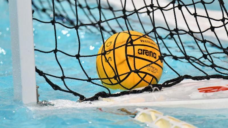 Pallanuoto, la Federazione sospende tutti i campionati nazionali