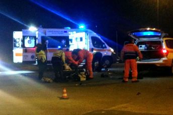 Genova, morto il ragazzo finito contro un muro in moto a Rivarolo