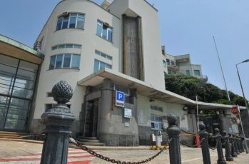 Genova, Gaslini: il punto tamponi torna sotto il "tendone Covid"