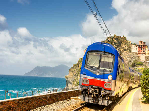 In Liguria torna il "5 Terre Express"