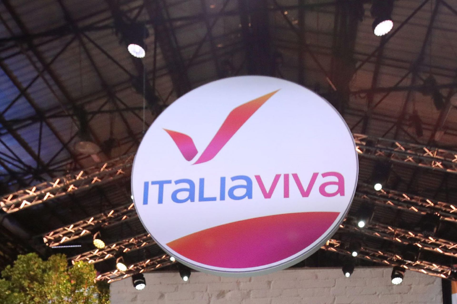 Genova, Italia Viva punge Dello Strologo: "La sua coalizione incapace di risposte adeguate alla città"
