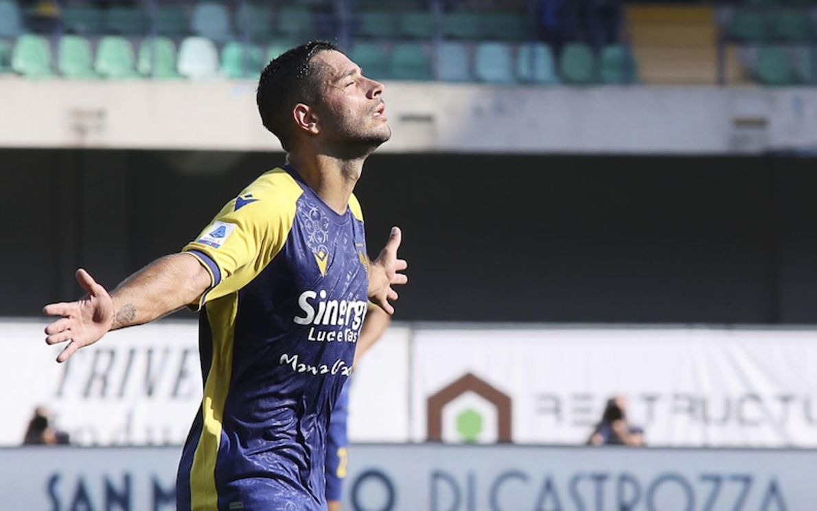 Clamoroso a Cagliari, Il Verona vince 2-1
