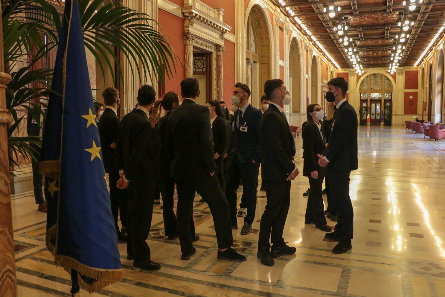 Roma, la Quinta E del liceo Pertini presenta alla Camera la sua proposta di legge sulla sostenibilità