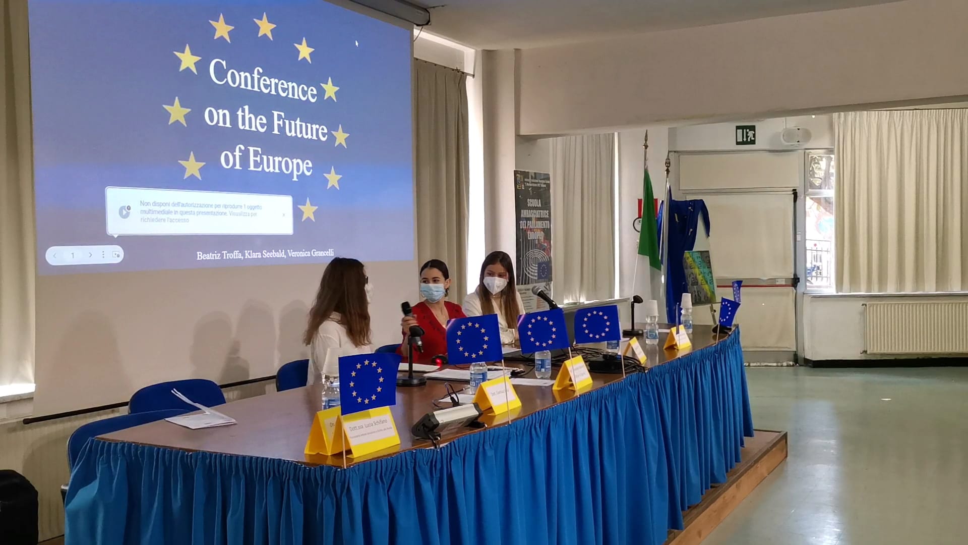 Genova, la Festa dell'Europa all'Istituto Montale