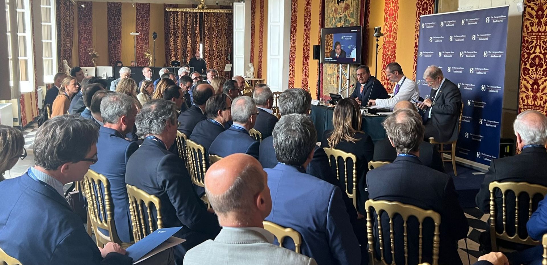 Genova, Toti all'Ambrosetti: "La Liguria è ripartita veloce dopo la pandemia e crescerà ancora"