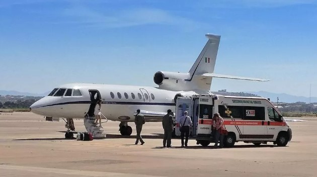Genova, volo dell'Aeronautica per trasferire al Gaslini una bimba di 19 giorni