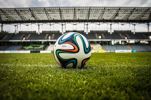Calcio, Dazn in tilt alla prima giornata: "Troppi accessi in contemporanea". Lega Serie A: "Entro le 16 diteci come avete risolto i problemi" 