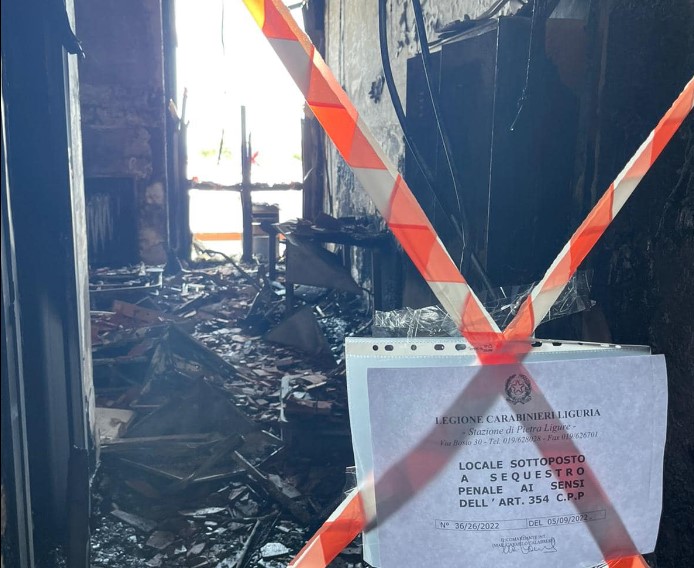 Pietra Ligure, incendio all'ospedale: operato l'anziano rimasto intossicato