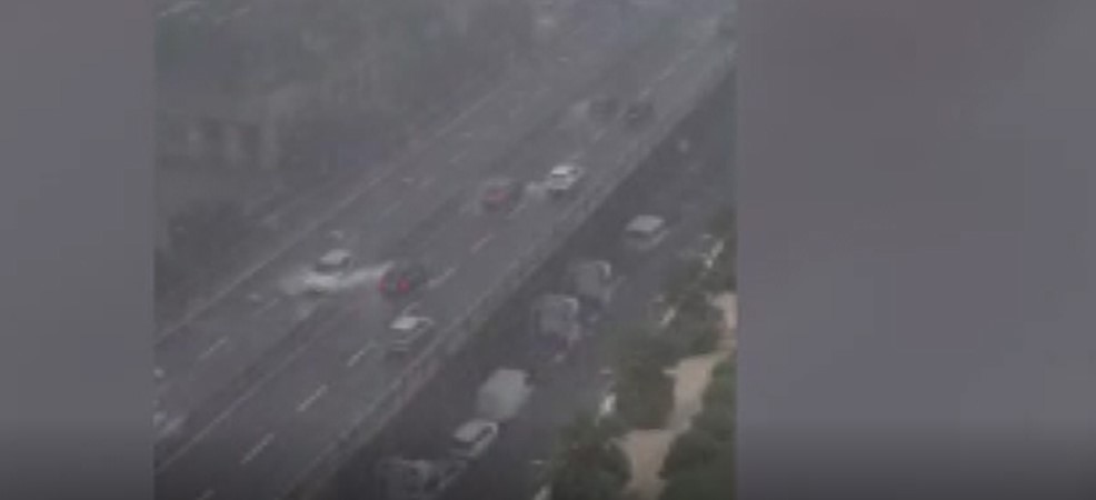 Genova, forti piogge a mezzogiorno: allagamenti nel Ponente cittadino, acqua anche in Sopraelevata Aldo Moro