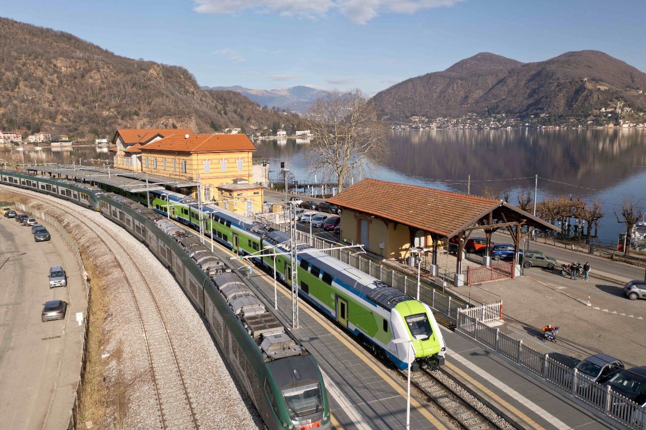 Trenord, che numeri: nei primi 9 mesi del 2022 oltre 7 milioni di viaggiatori per weekend e tempo libero