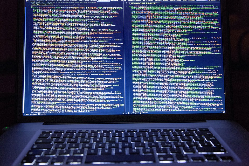 Genova, truffa ai clienti Iren: denunciati due hacker