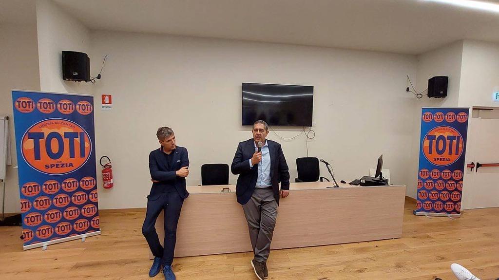 Politica, Toti (Italia al Centro): "Trasformare la proposta amministrativa in offerta politica"