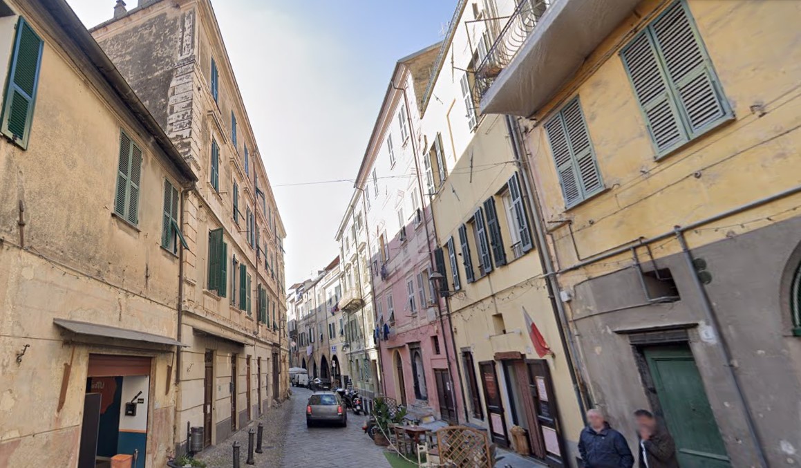 Taggia, muore bimbo di due mesi: i genitori chiedono aiuto, ma i tentativi di rianimarlo sono stati inutili