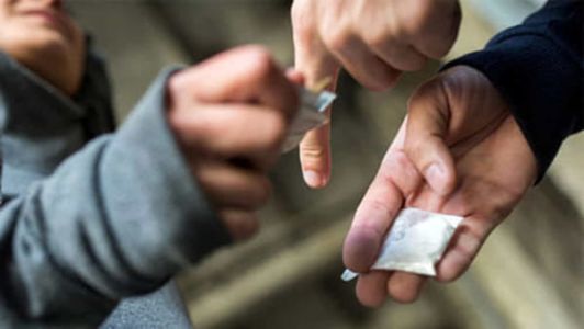 Blitz antidroga della polizia, arresti a Imperia e Sondrio: colpo allo spaccio tra Liguria e Piemonte