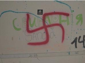 La Spezia, scritte inneggianti il fascismo nel centenario della marcia su Roma 