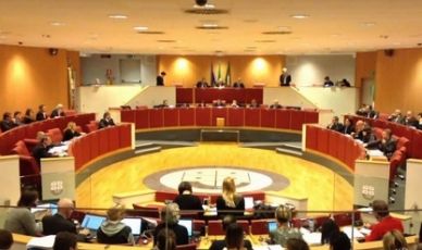Presentato il bilancio 2023/2025 del consiglio regionale della Liguria, Toti: "Puntiamo su tutela famiglie e sostegno alle imprese"