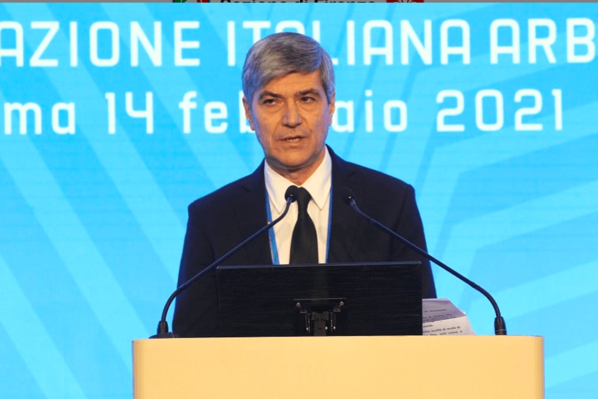 Alfredo Trentalange si dimette dalla presidenza dell'AIA