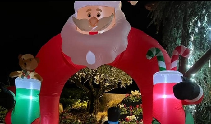 Natale in Liguria, ad Avegno ecco la casa di Babbo Natale