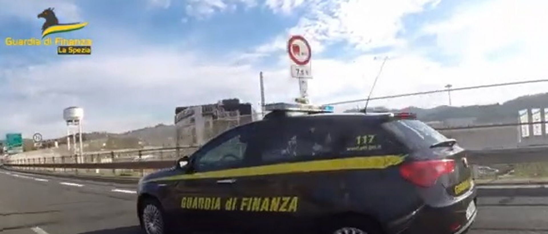 La Spezia, si fanno assegnare alloggi popolari senza dichiarare parte del patrimonio: cinque soggetti denunciati per truffa
