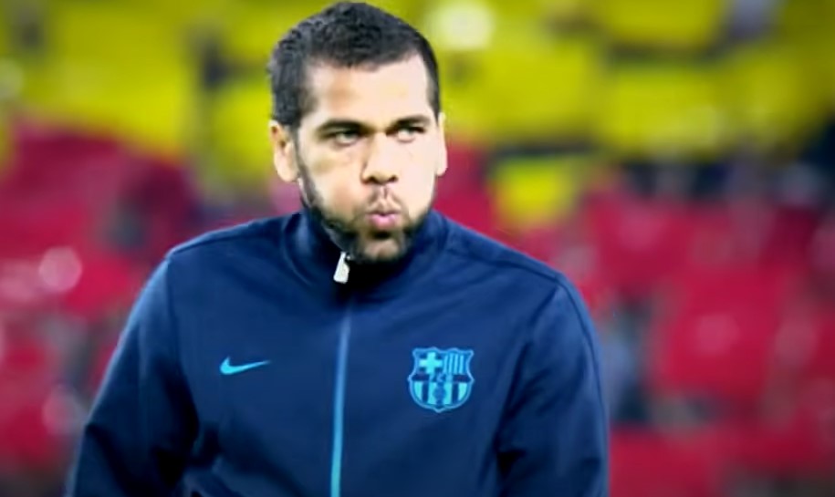 L'ex Juventus e Barcellona Dani Alves arrestato in Spagna: è accusato di violenza sessuale