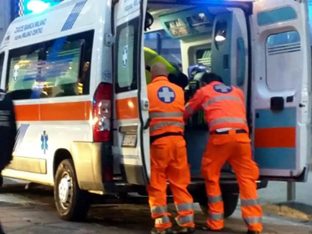 Roccavignale, incidente in un cantiere della A6: volo di tre metri per due operai che lavoravano su un ponteggio