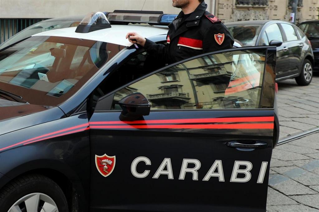 Savona, minaccia l'amica della fidanzata con una scacciacani: denunciato 