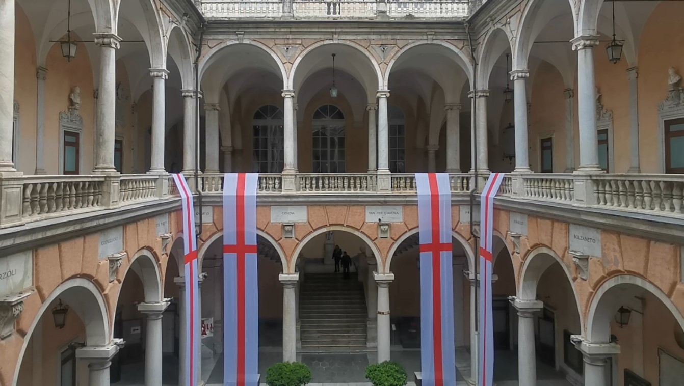 Genova, domenica la Festa della Bandiera: raduno storico delle 500, il collegamento con Ocean Race e la cerimonia a Palazzo Ducale