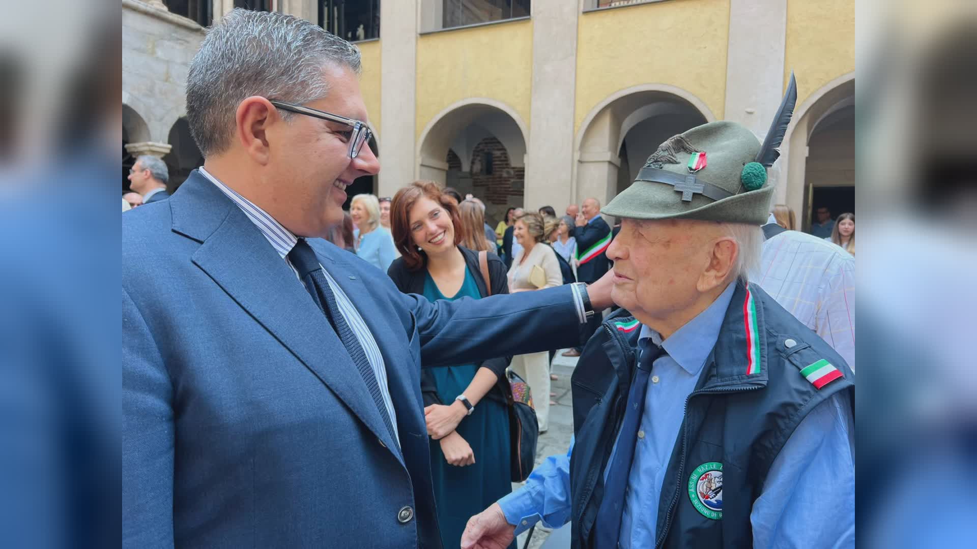 Festa della Repubblica, gli auguri del presidente Toti: "Buon compleanno alla nostra Repubblica, che garantisce pace, libertà e democrazia"