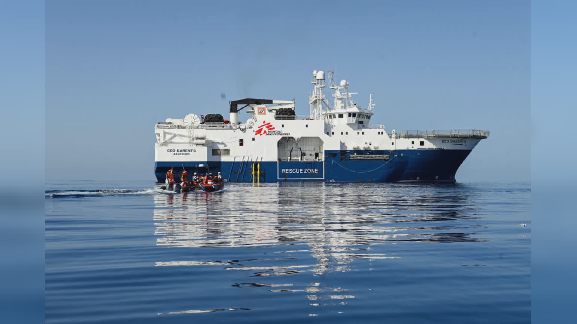 Geo Barents: sbarco alla Spezia, ragazzo siriano disperso in alto mare per recuperare una tanica di benzina
