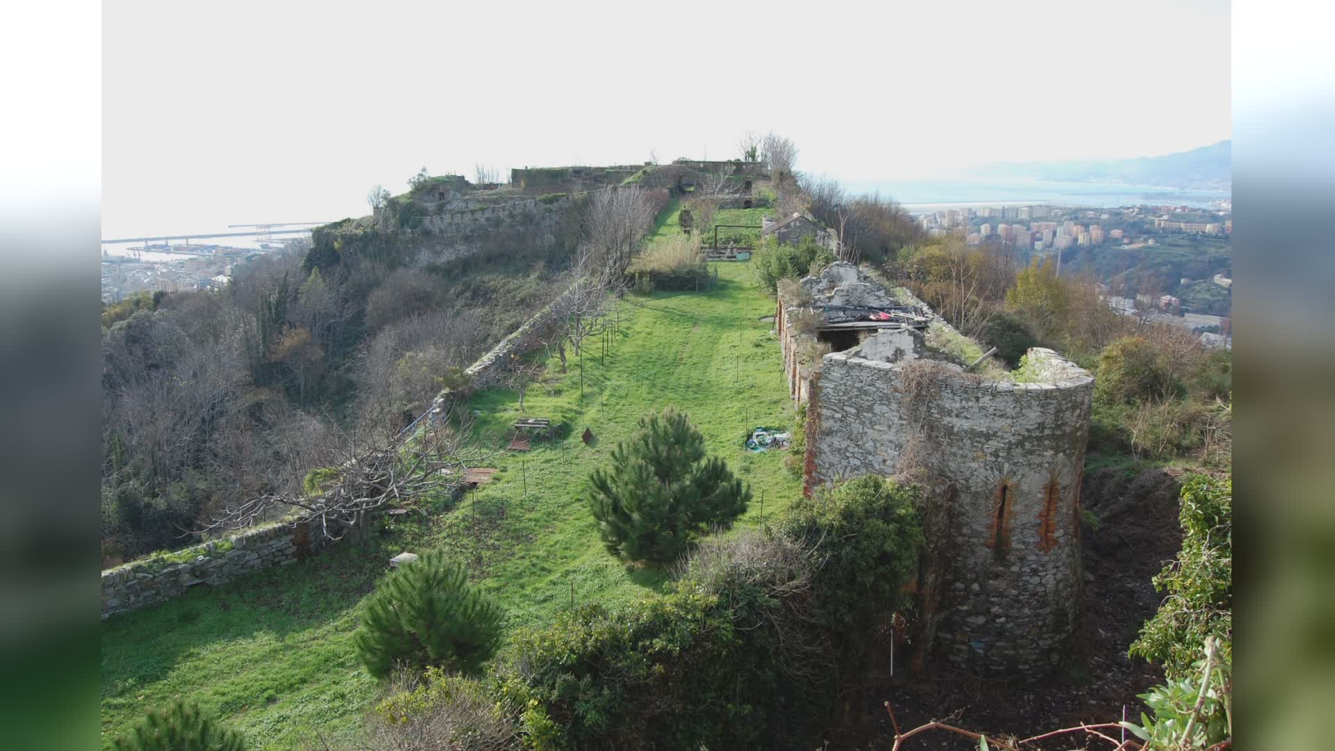 Fabbricava ordigni nei boschi sopra Genova, anarchico condannato