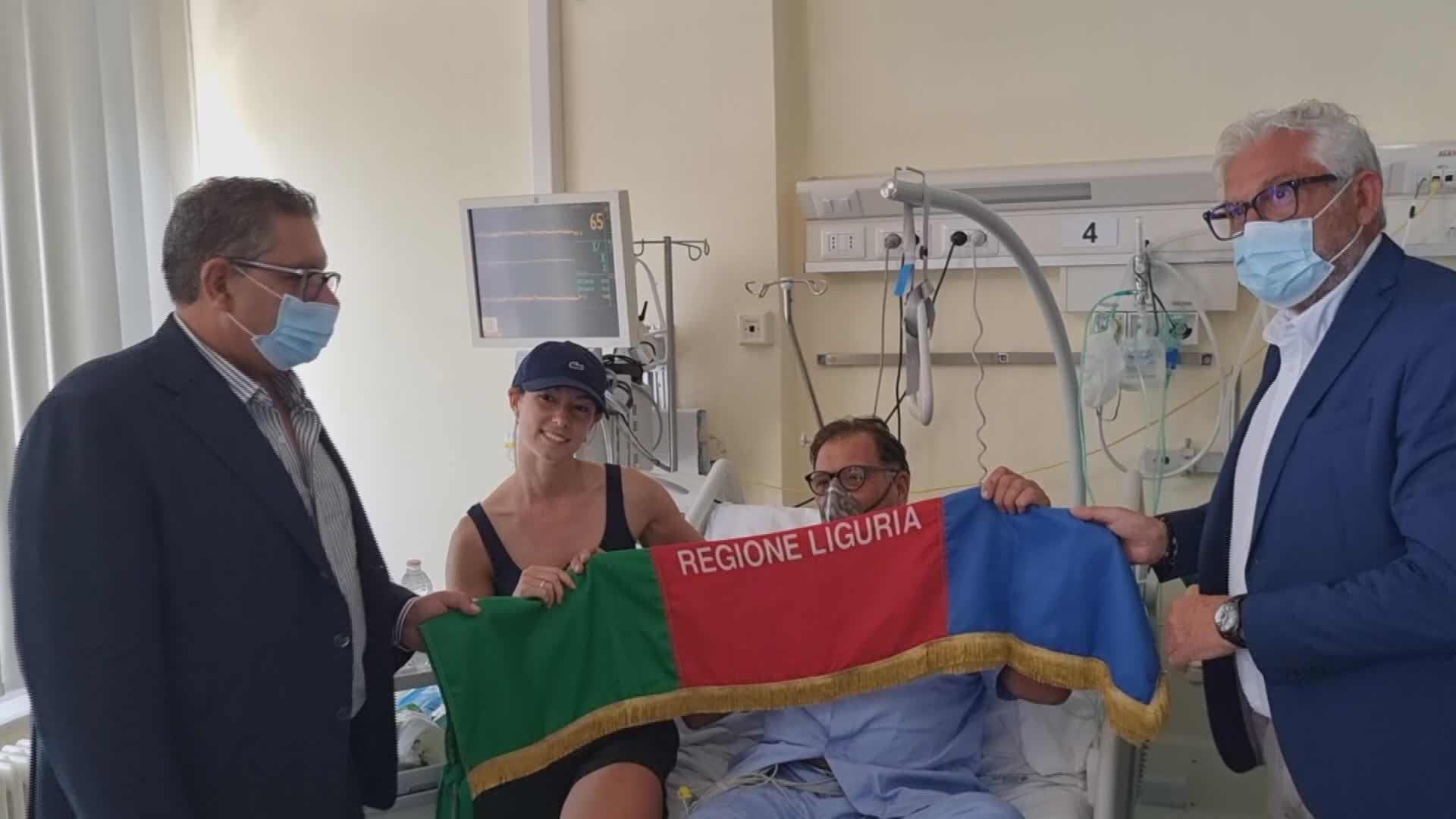 Incendio Pullman A12, Toti e Gratarola incontrano l'autista: "Ha avuto un comportamento eroico"