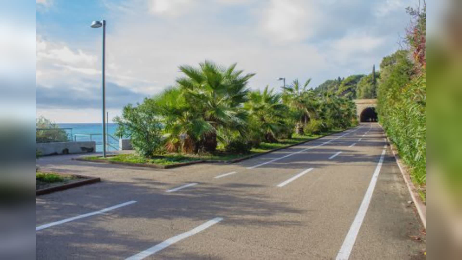 Andora: pista ciclopedonale sul lungomare fino a San Lorenzo, accordo tra Regione Liguria, Comune e RFI