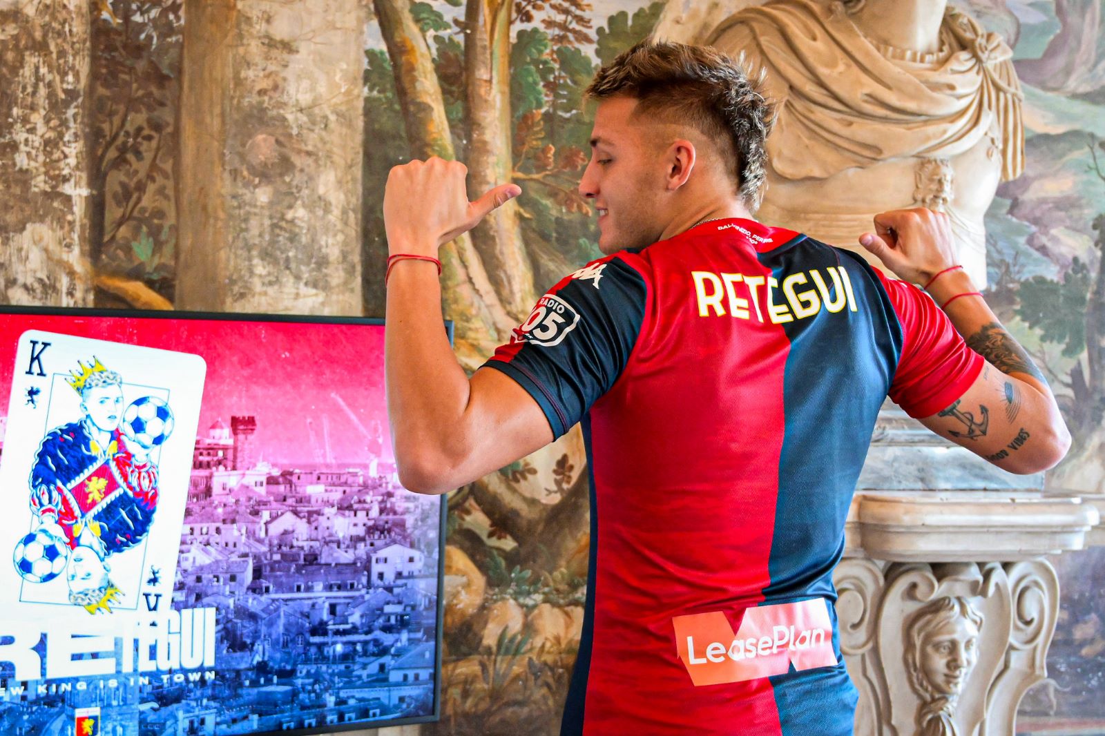 Genoa, Retegui-day: "Un onore essere qui, forse era destino". Alle 19 bagno di folla a De Ferrari. Diretta su Telenord